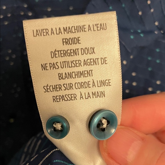 Robert Graham Blue Button Down Shirt Size XL - Picture 6 of 11